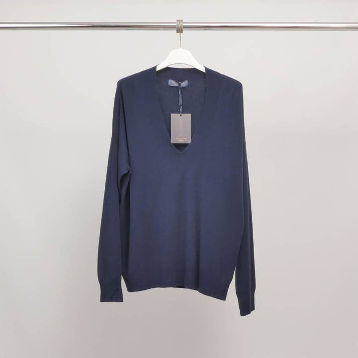 Cecile Wang - Wholesale Knit Sweater - Women's - Lightweight knit V-neck sweater YF320168