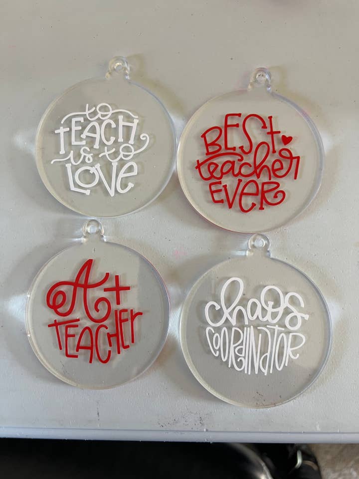 Ornamento acrílico para venta al por mayor de Ashleyvinylcreations