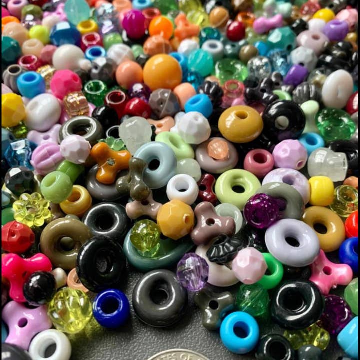 Magnifique Hearts - Wholesale Beads - Bulk Beads By Weight, Assorted Shapes, Mixed Craft Beads, Multicolor, Diy, Kids Crafts, Multi-Purposed, Necklaces, Bracelets, Craft Supplies3