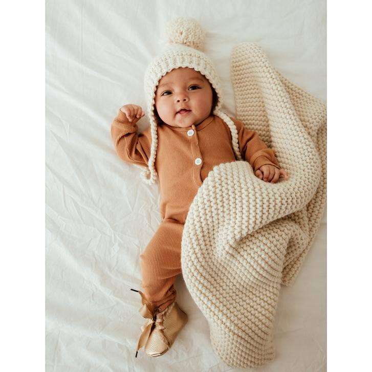 Huggalugs – wholesale Bedding blanket – Kids & Baby – Natural Garter Garter Stitch Knit Baby Blanket4