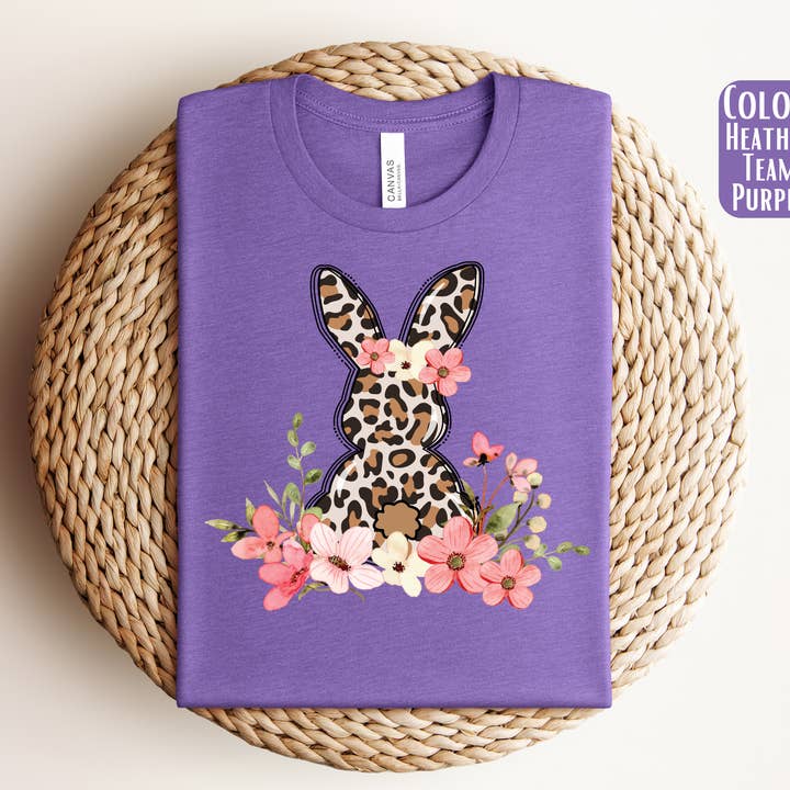 Paashaas met luipaardprint en bloemenprint - Paasshirt voor wholesale door The Shirt Company