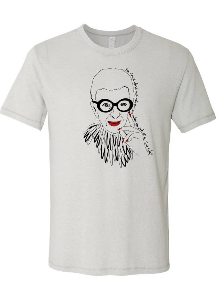 Megan Lee Designs - Wholesale Screen Printed T-Shirt - Unisex - Iris Apfel Icon : Unisex Tee0
