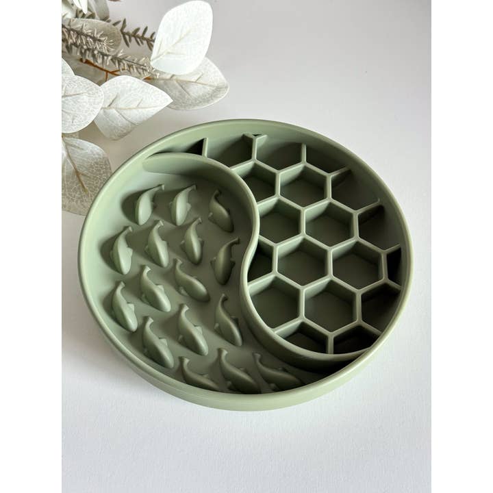 Doggotique - Wholesale Pet Food Mat - Dog - Lick Mat Yin&Yang for Dogs and Cats