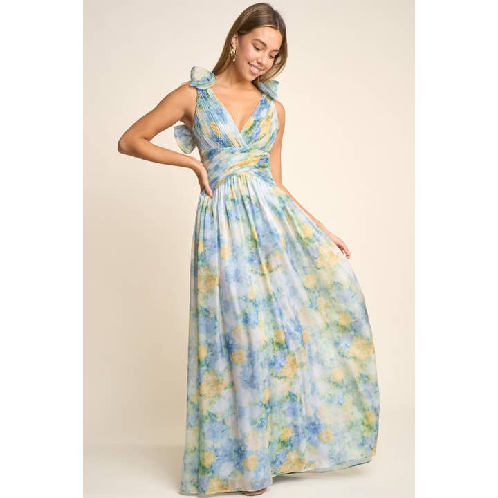 ROBE IMPRIMÉE EN CHIFFON À FLEURS AVEC DOS NU ET COL EN V PLISSÉ pour la vente par Maniju