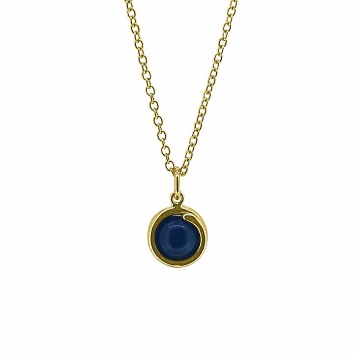 Collana delicata in oro giallo agata blu per la vendita all'ingrosso da parte di Maree London