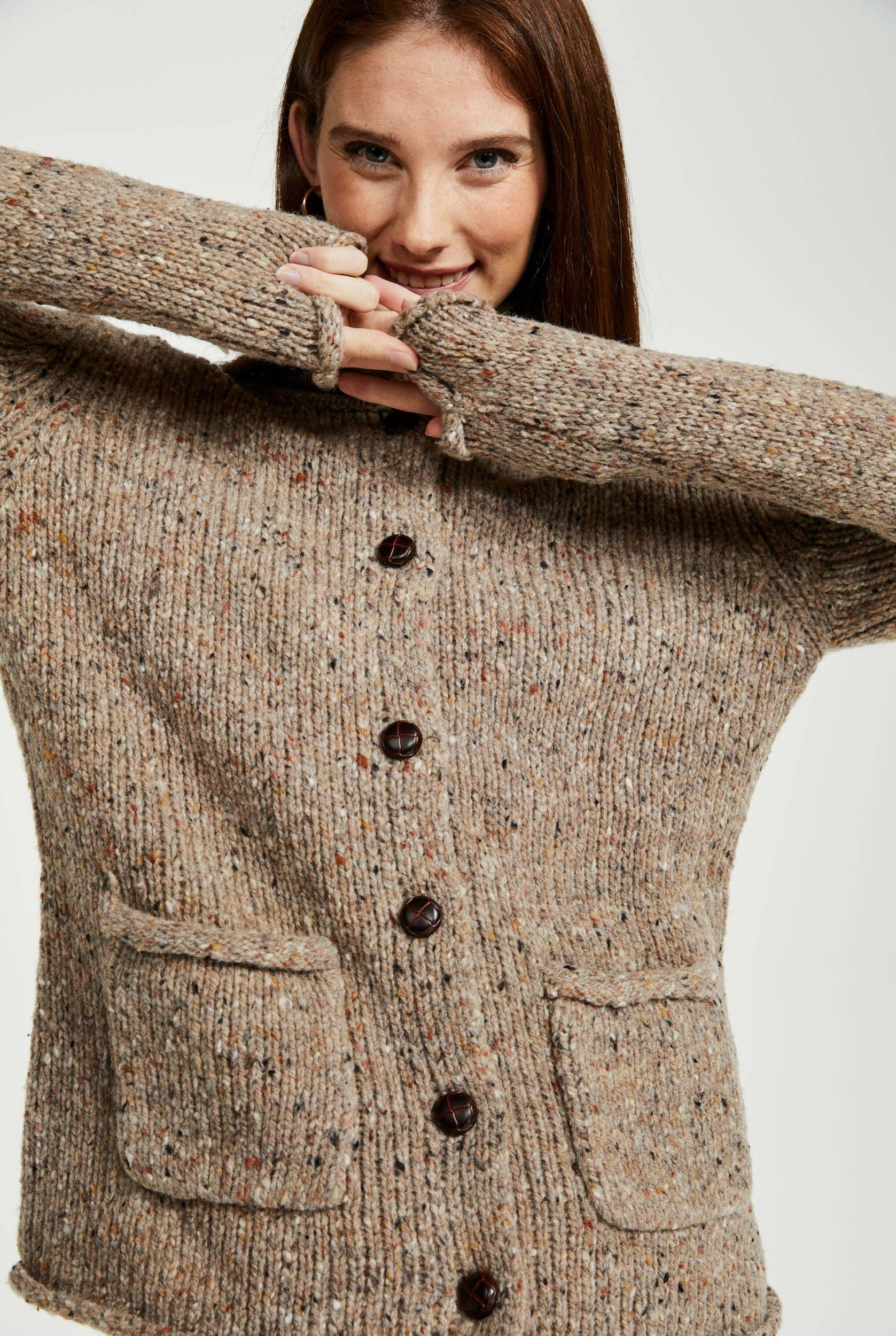 Aran Woollen Mills – Großhandel Strickjacke – Damen – Avondale Damen Tweed-Cardigan - Honig0