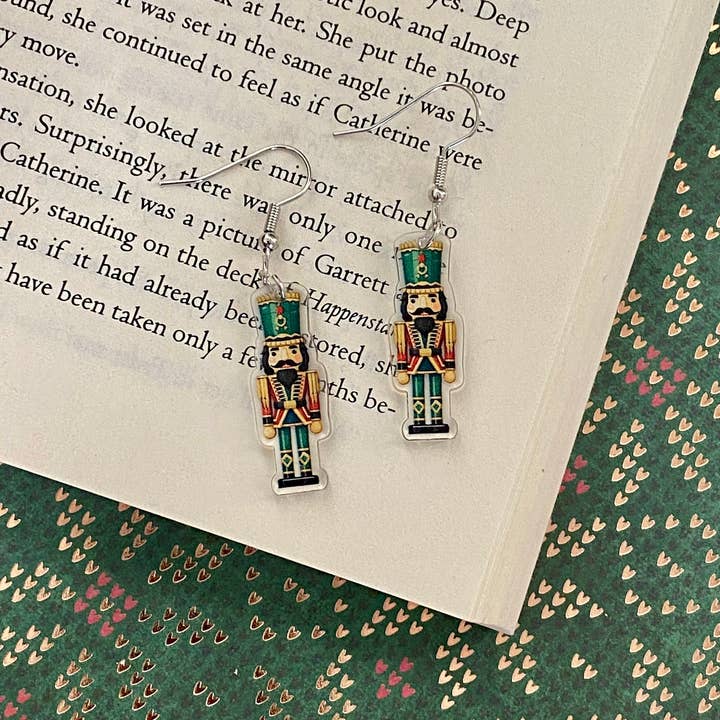 Briar layne - Wholesale Dangle Earrings - Vintage Nutcracker Christmas Holiday Earrings 1