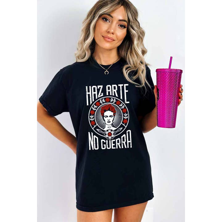 Frida Graphic Tee för wholesale av Jaylanie