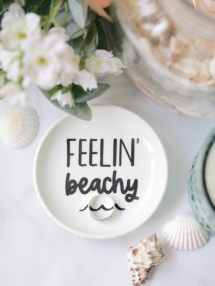 Feelin Beachy Ring Dish for wholesale by Younique Ornaments