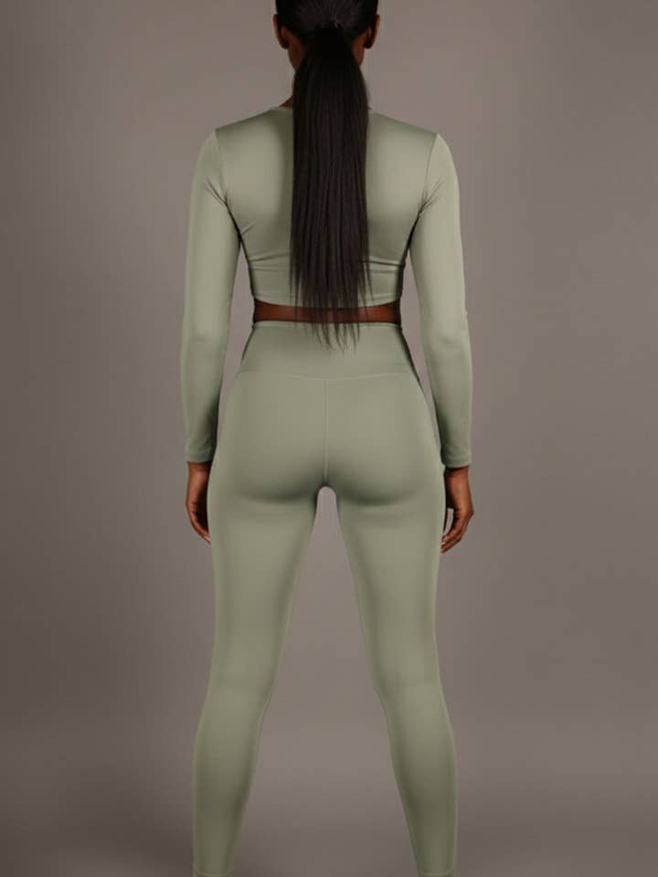 CAPELLA APPAREL - Vente Ensemble de sport – femme - Ensemble de sport comprenant un crop top à manches longues et un legging taille haute4