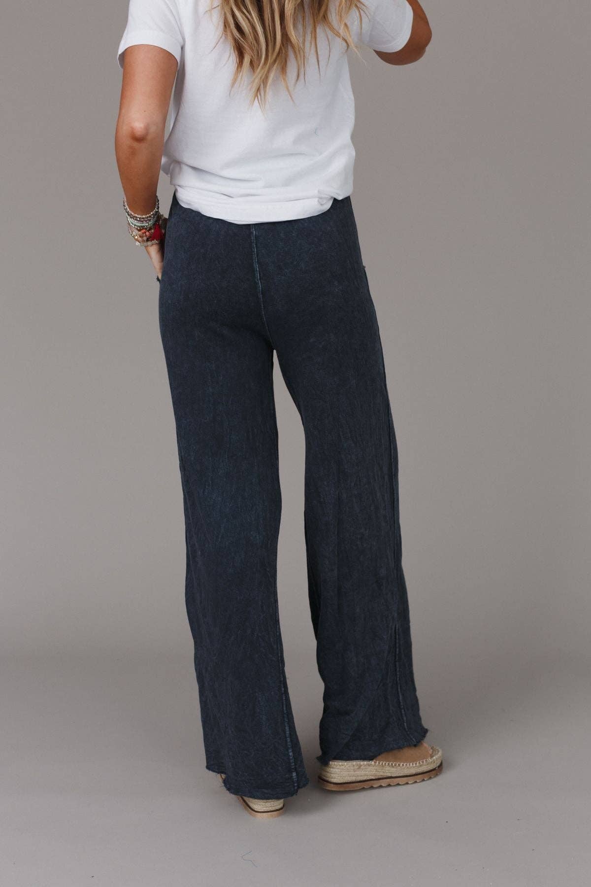 Three Bird Nest - Wholesale Pants - Women's - Fall Favorite: Relaxing Robin Wide Leg Pant - New Navy1