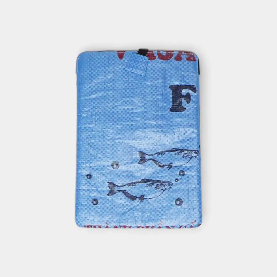 REFISHED fair fashion - Wholesale Laptop/Tablet Case - Unisex - IPAD + KINDLE | Upcycled Case8