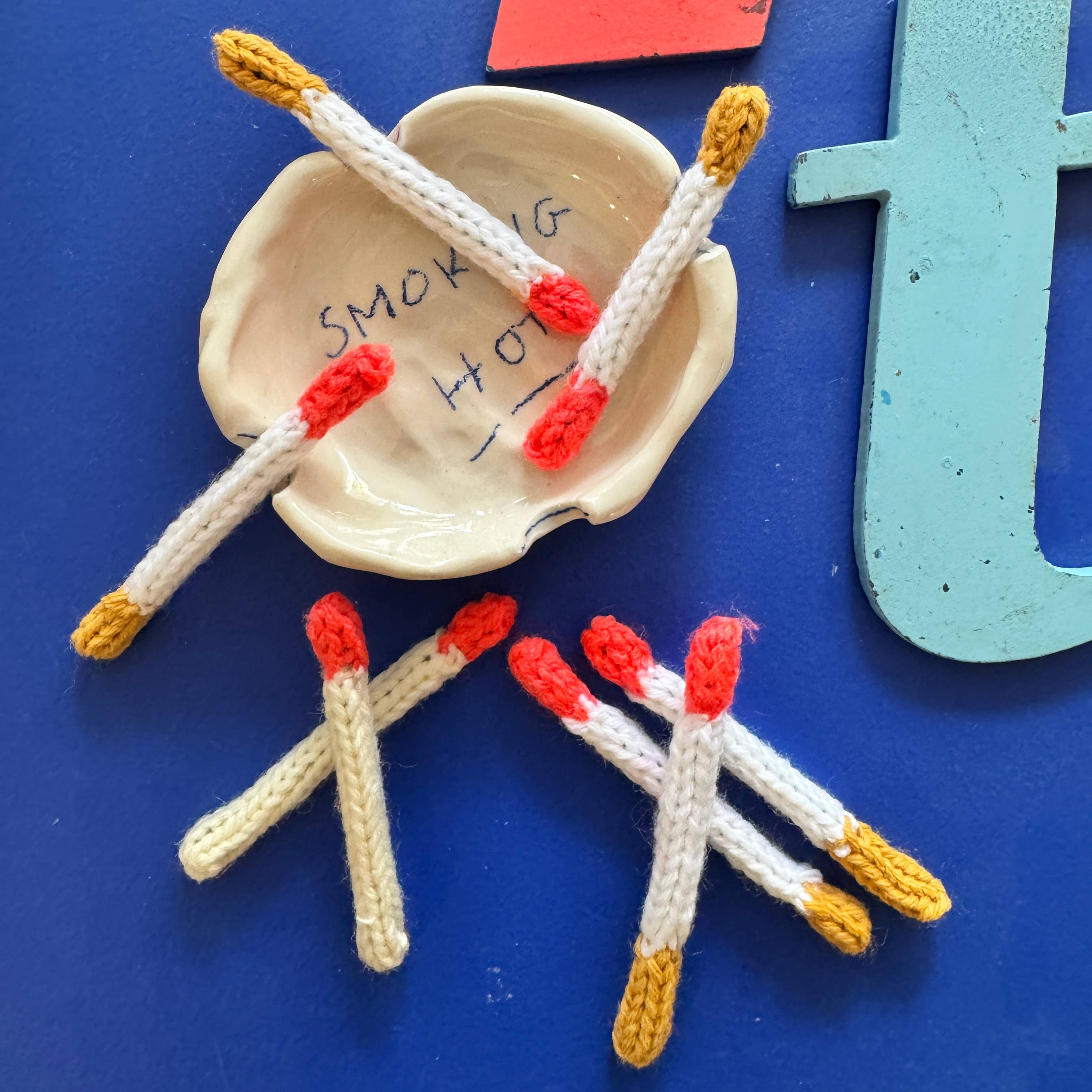 Charlie&June - Wholesale Wall Accent - Knitted Wall Decoration The Cigarette (set of 3)1