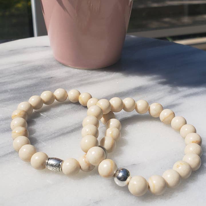 Geagatiseerde houten edelsteen armband | Transformatie, wijsheid, kracht voor wholesale door Alora Boutique Inc.