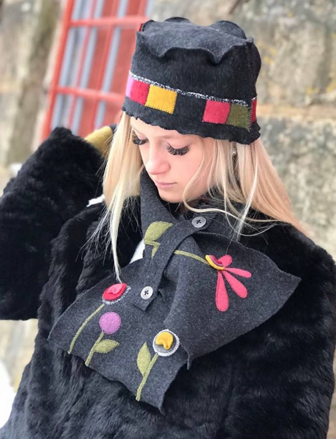 Woolflower - Wholesale Scarf - Women's - Black Flower Wrap1