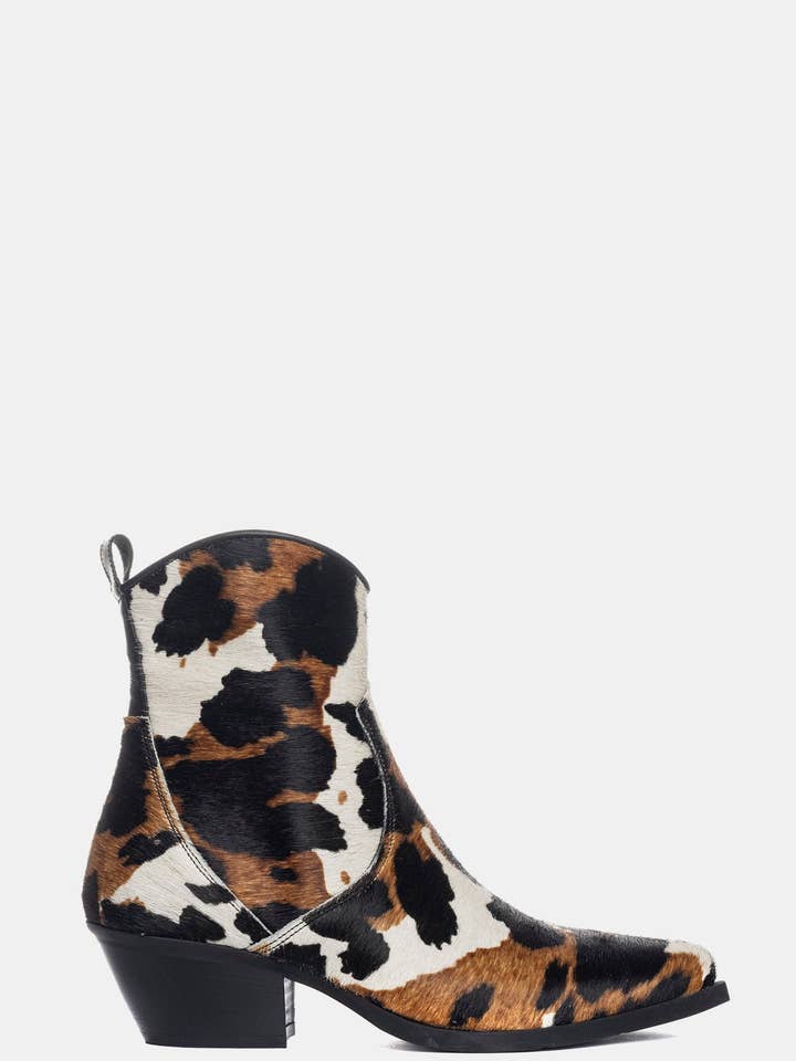 METISSE - Wholesale Boots – Women’s - Cowhide Texan ankle boots DX3800