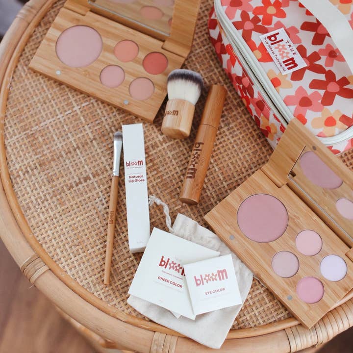 True Bloom - Wholesale Kids Makeup - Kids - Bloom Makeup Kit6