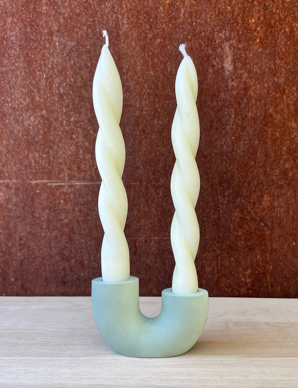 Well Hello Studio - Wholesale Candle Holder - Earth Tone U-Shape Candle Holder3