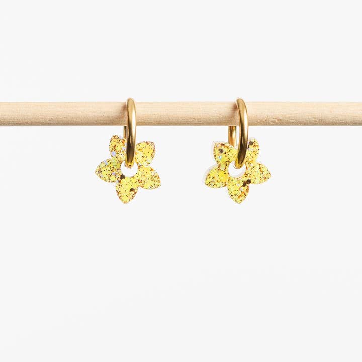 Mini Tiaré Yellow Champagne Creoles for wholesale by Les Nicolettes