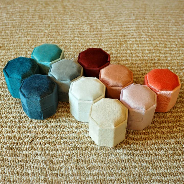 Boîte à Bagues en Velours Classique – 2 Emplacements pour la vente par bewell