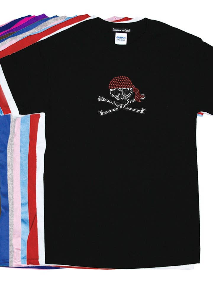 Dog in the Closet – Großhandel T-Shirt – Damen – Totenkopf mit rotem Bandana Damen T-Shirt