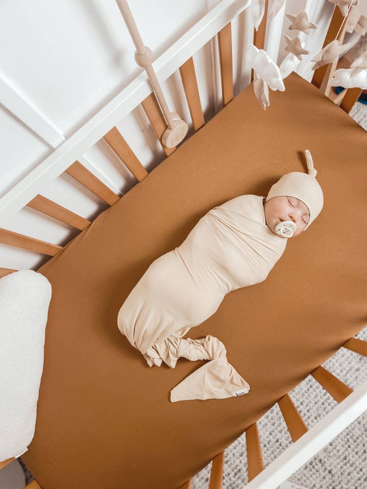 Kiin Baby - Wholesale Swaddle - Baby - Bamboo Stretch Swaddle