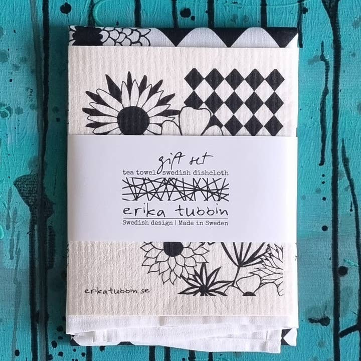 giftset FLOWER POWER tea towel + dishcloth black/white for wholesale by erika tubbin
