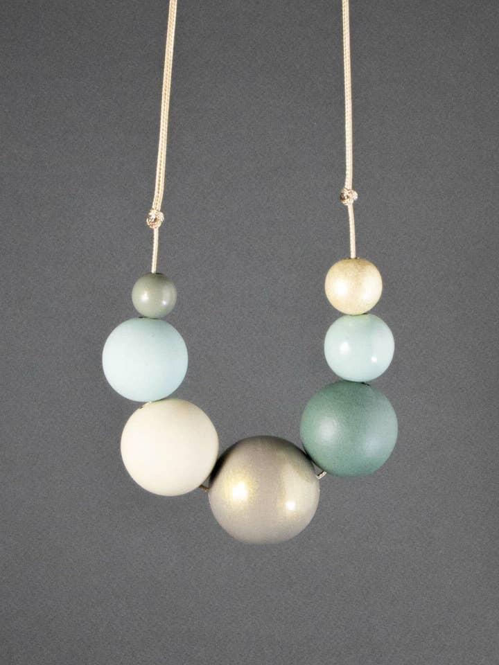 Shades of Green houten kralenketting voor wholesale door Gannwood