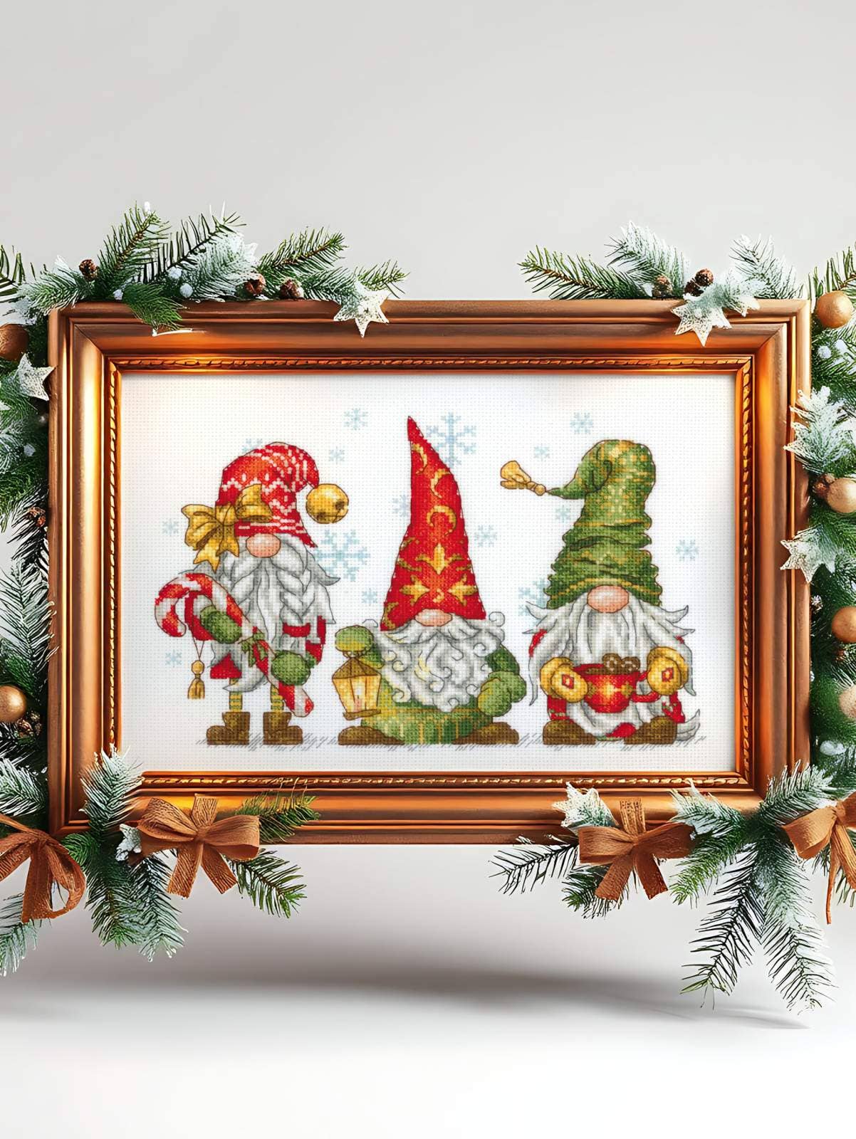 RIOLIS - Wholesale Embroidery/Cross Stitch Supplies - Cross Stitch Kit From Riolis 2234 Jolly Gnomes3