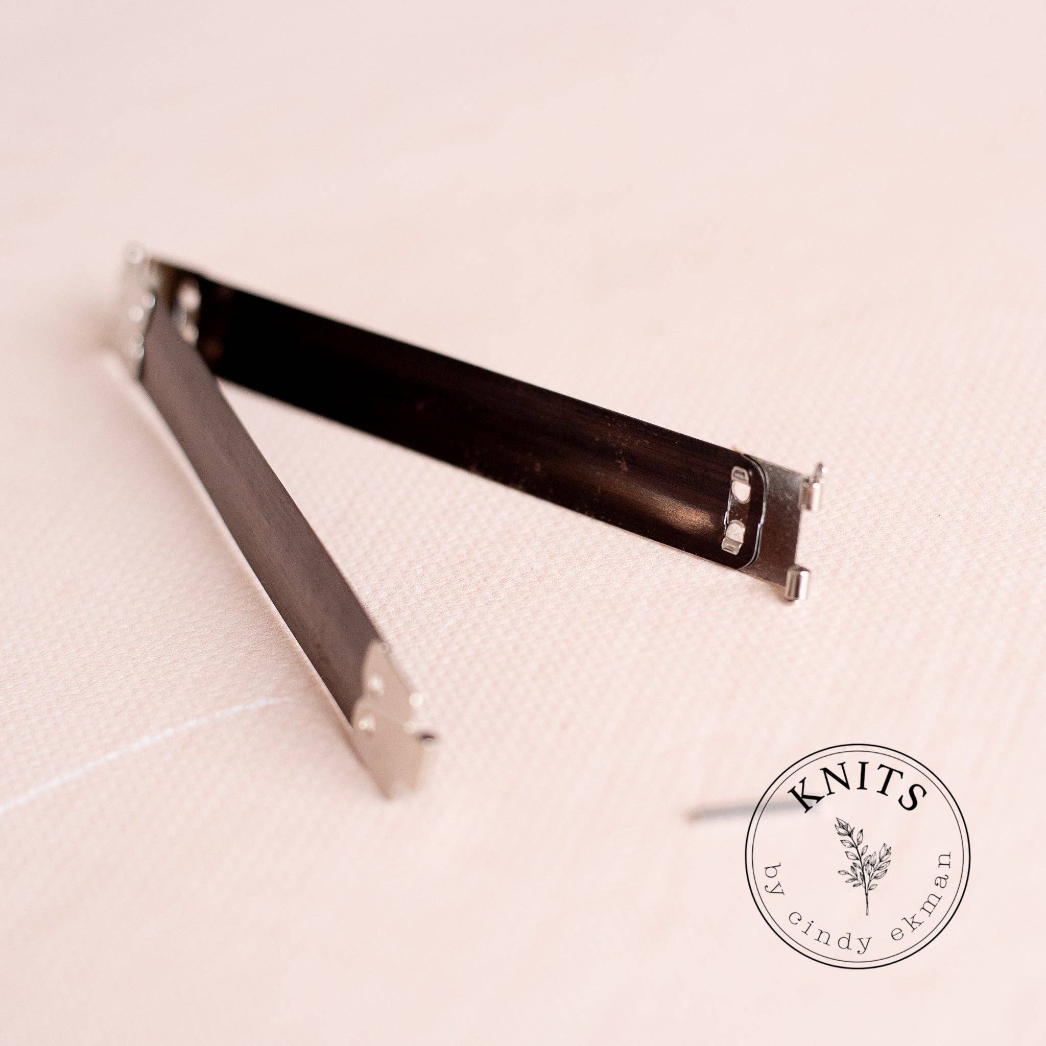 KNITS by ce AB - Venta al por mayor Material para punto/ganchillo - Clips internos del marco flexible3