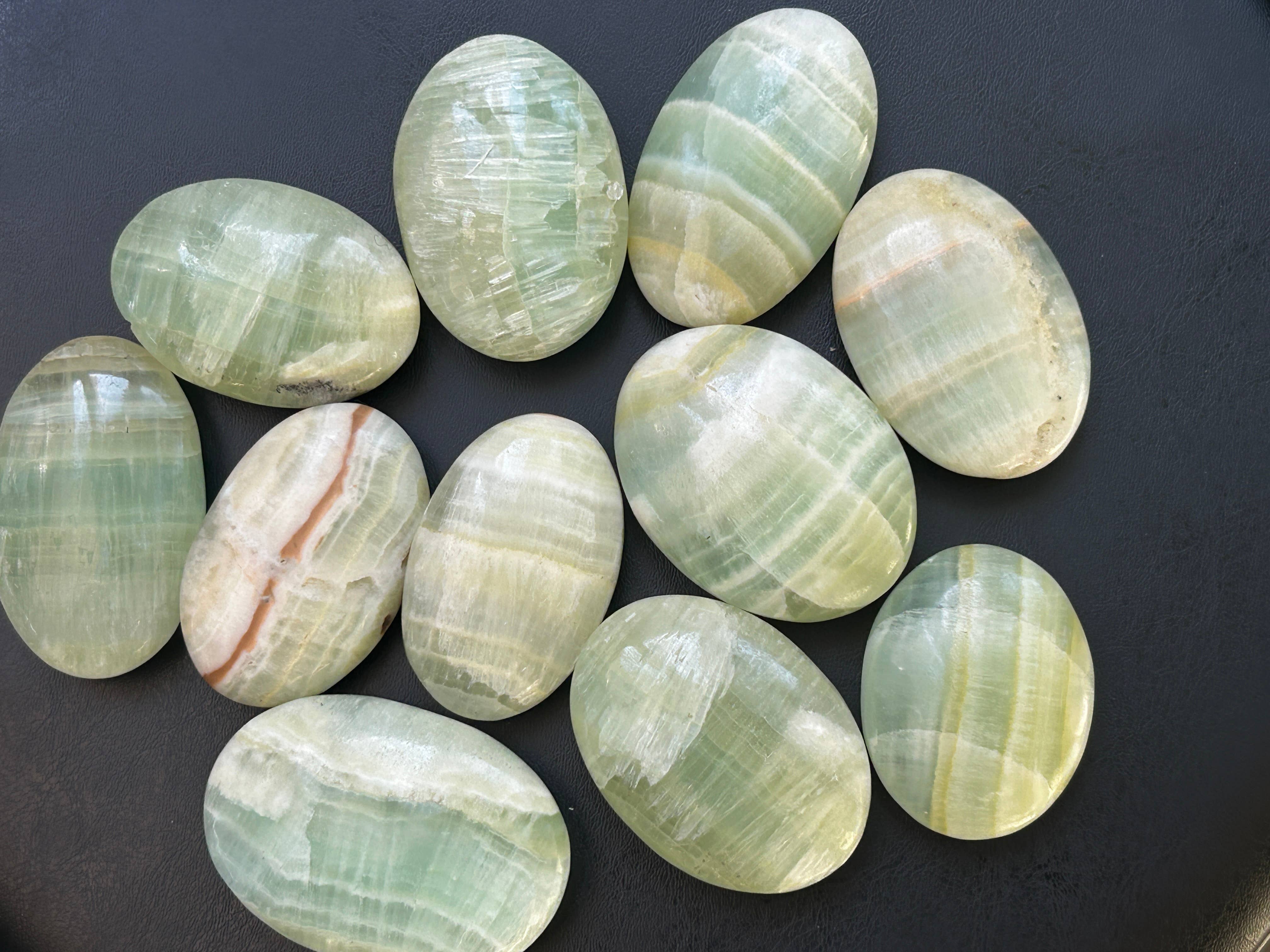 Metaphysical & Healing Crystals - Wholesale Crystal Spray - PISTACHIO CALCITE PALM STONES 35 - 55 MM0