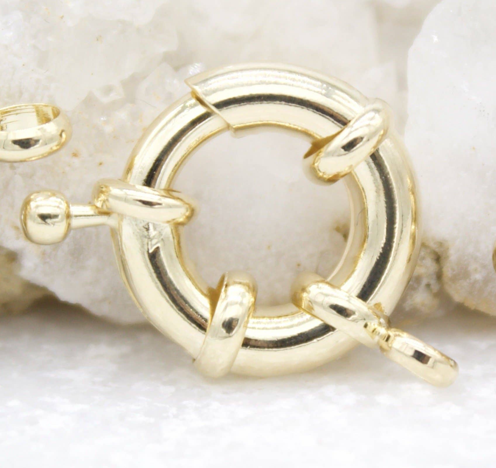 MIA Jewelry – wholesale Lås – 18K förgylld fjäderlås, 14 mm1