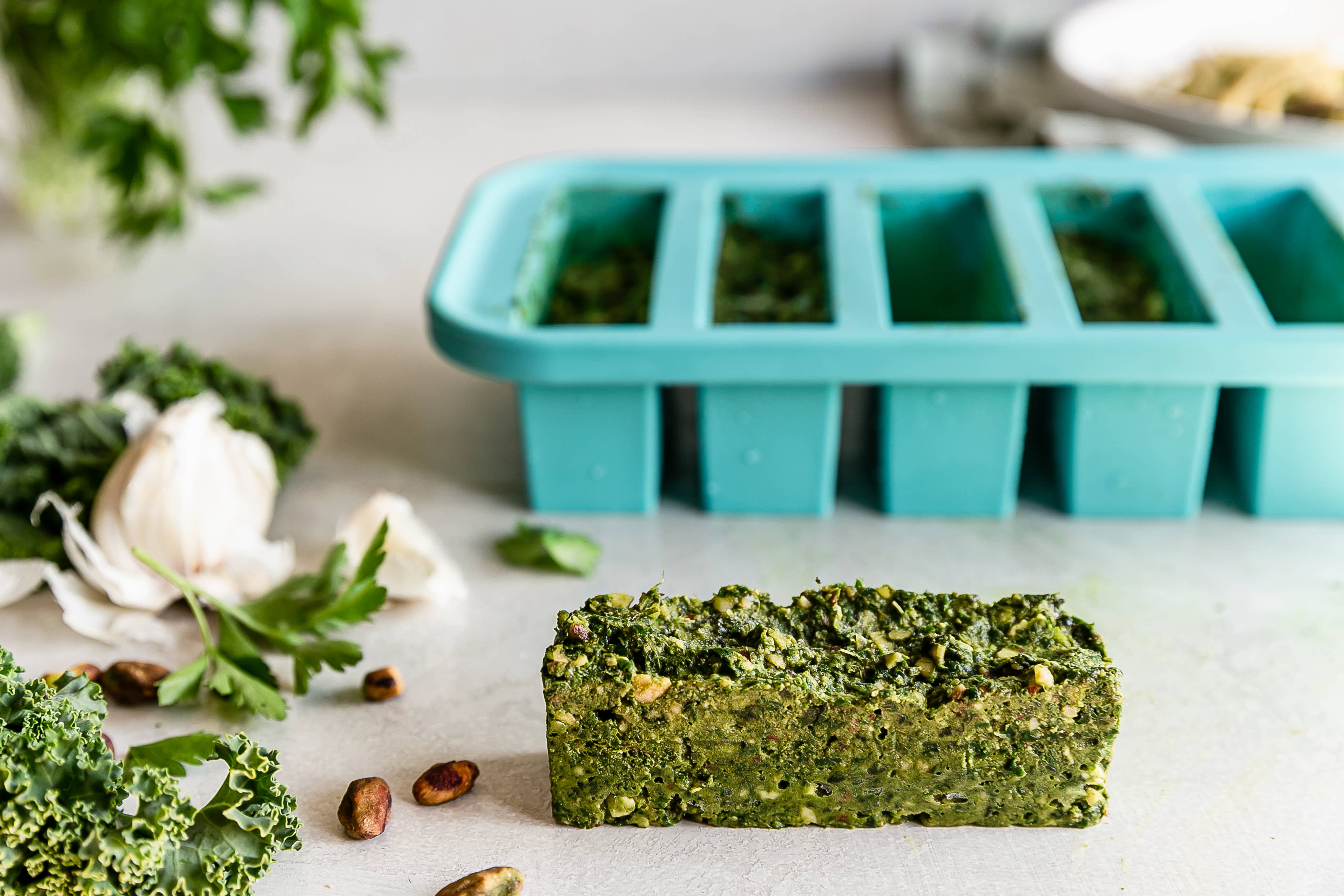 Souper Cubes - Vendita all'ingrosso Contenitori per alimenti - Vassoio di congelamento in silicone da 1/2 tazza4