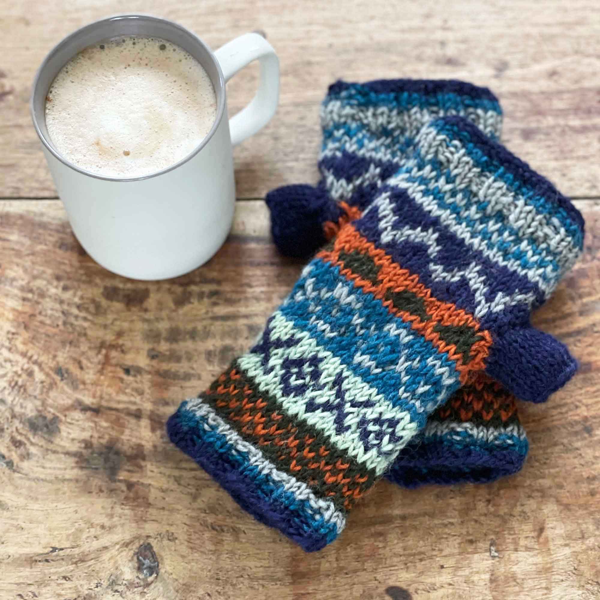 The Paper High Gift Company Limited – wholesale Hand warmer – Woollen Fairisle Handwarmer Gloves0
