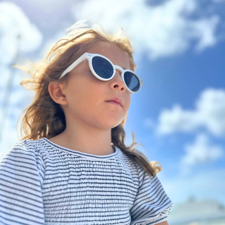 Speckles for Kids - Wholesale Sunglasses – kids - Kids Sunglasses - ALEXANDER - Bendi - Milk1