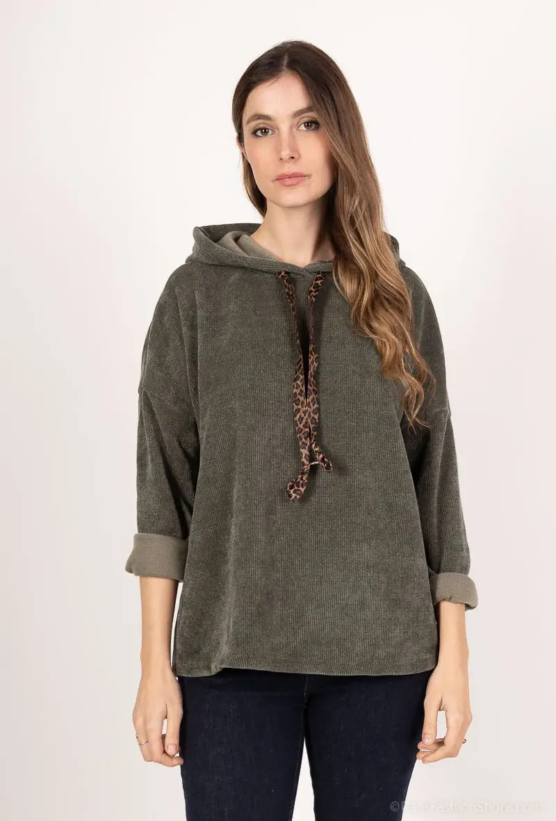 Mimi & Gogo – Großhandel Sweatshirt – Damen – Velourpullover mit Leoparden-Kordelzug6