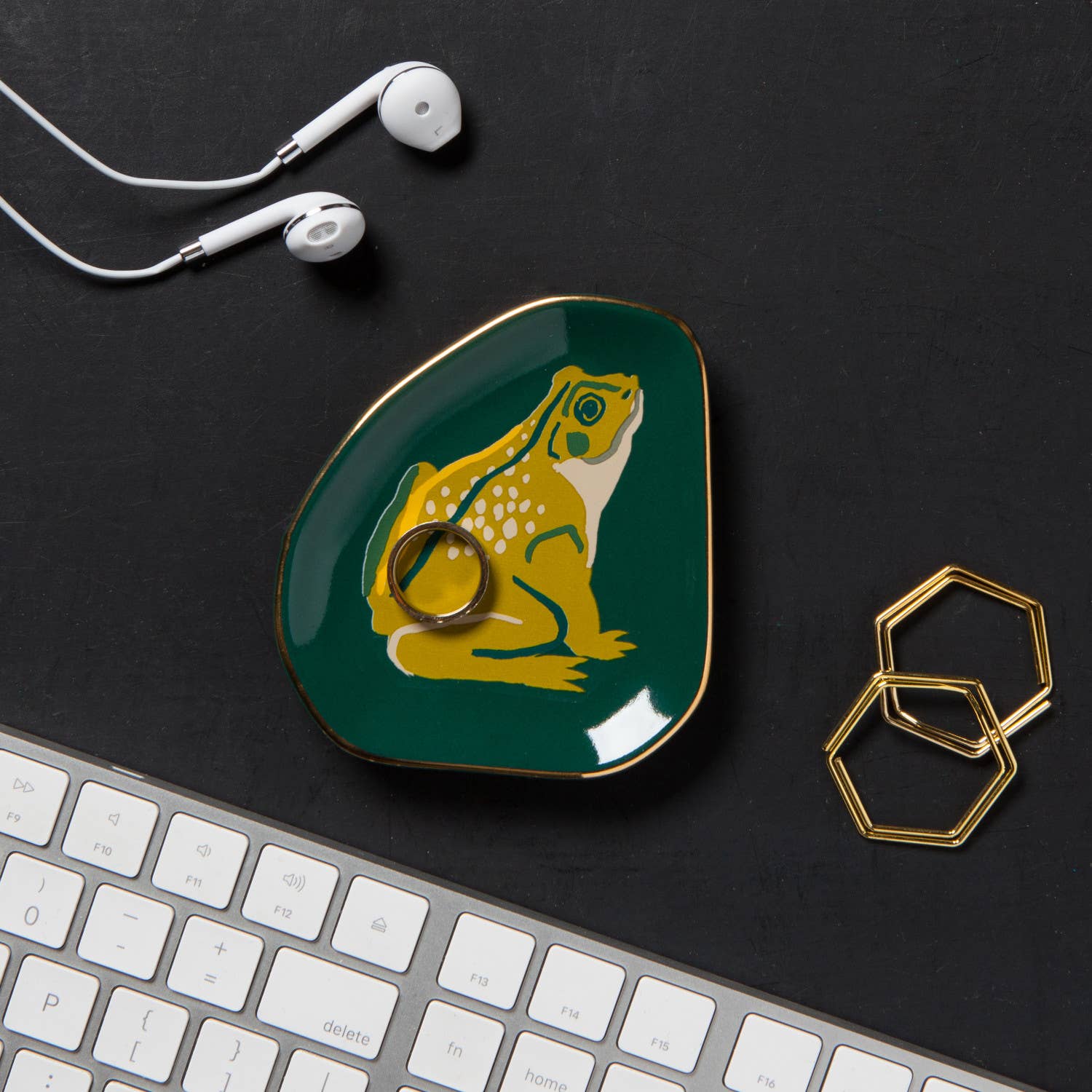 Danica Studio - Wholesale Jewelry Dish - Danica Studio Boundless Frog Shaped Ceramic Trinket Tray1