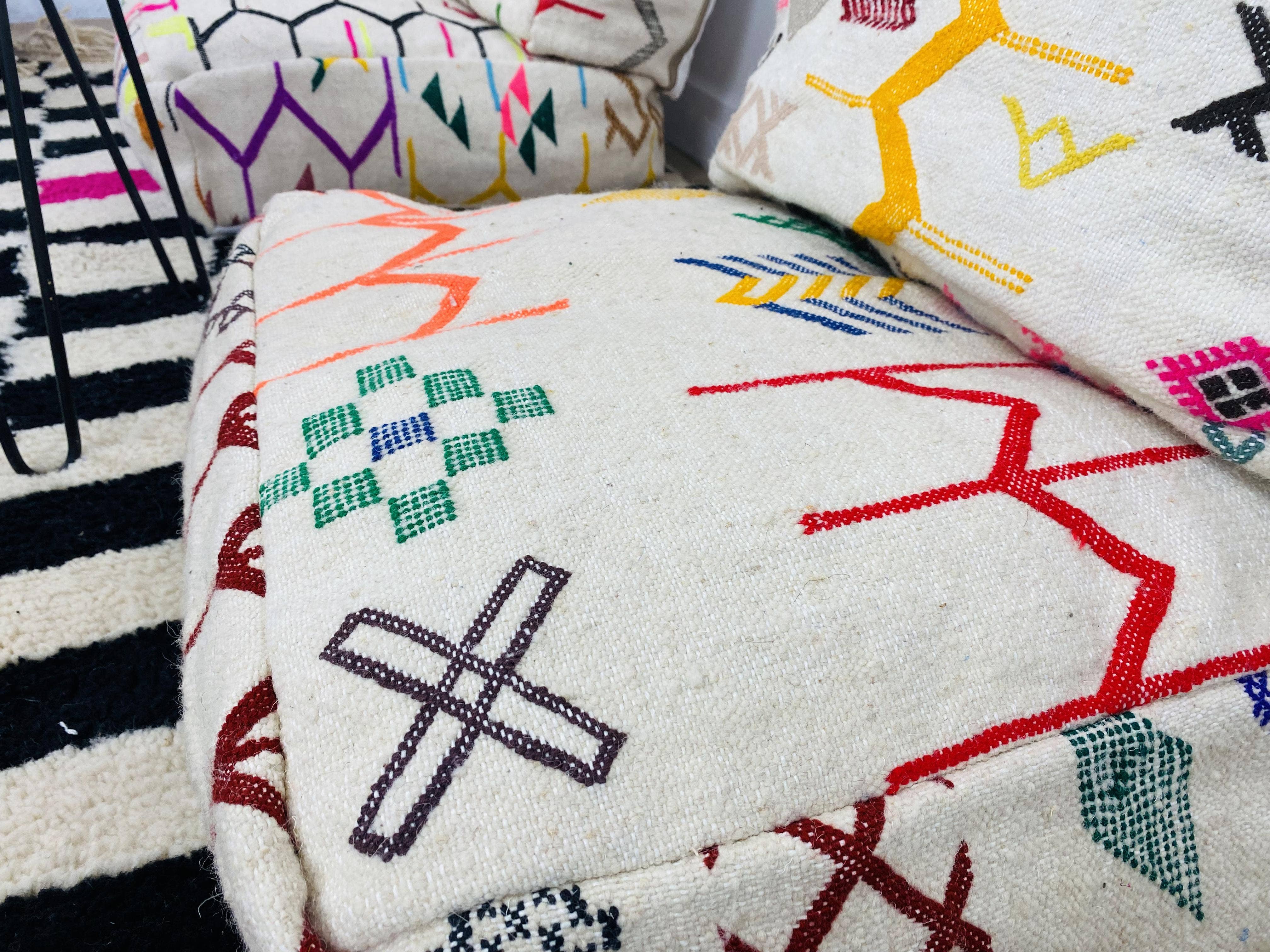 BohoVibeCraft - Wholesale Pouf - Multicolored Moroccan Kilim Pouf, Floor Pouf, wool colored9