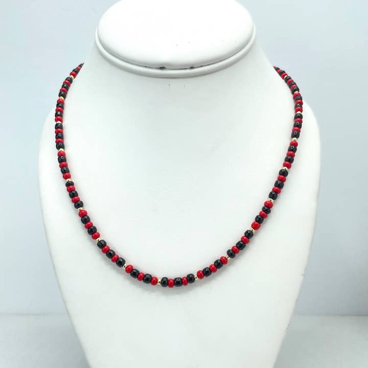 Luxus Accessories - Vendita all'ingrosso Collane di perline/perle - Collana di perline Elegua riempite in oro 18 carati, lunghezza 18 pollici, perline Elegua da 4 mm