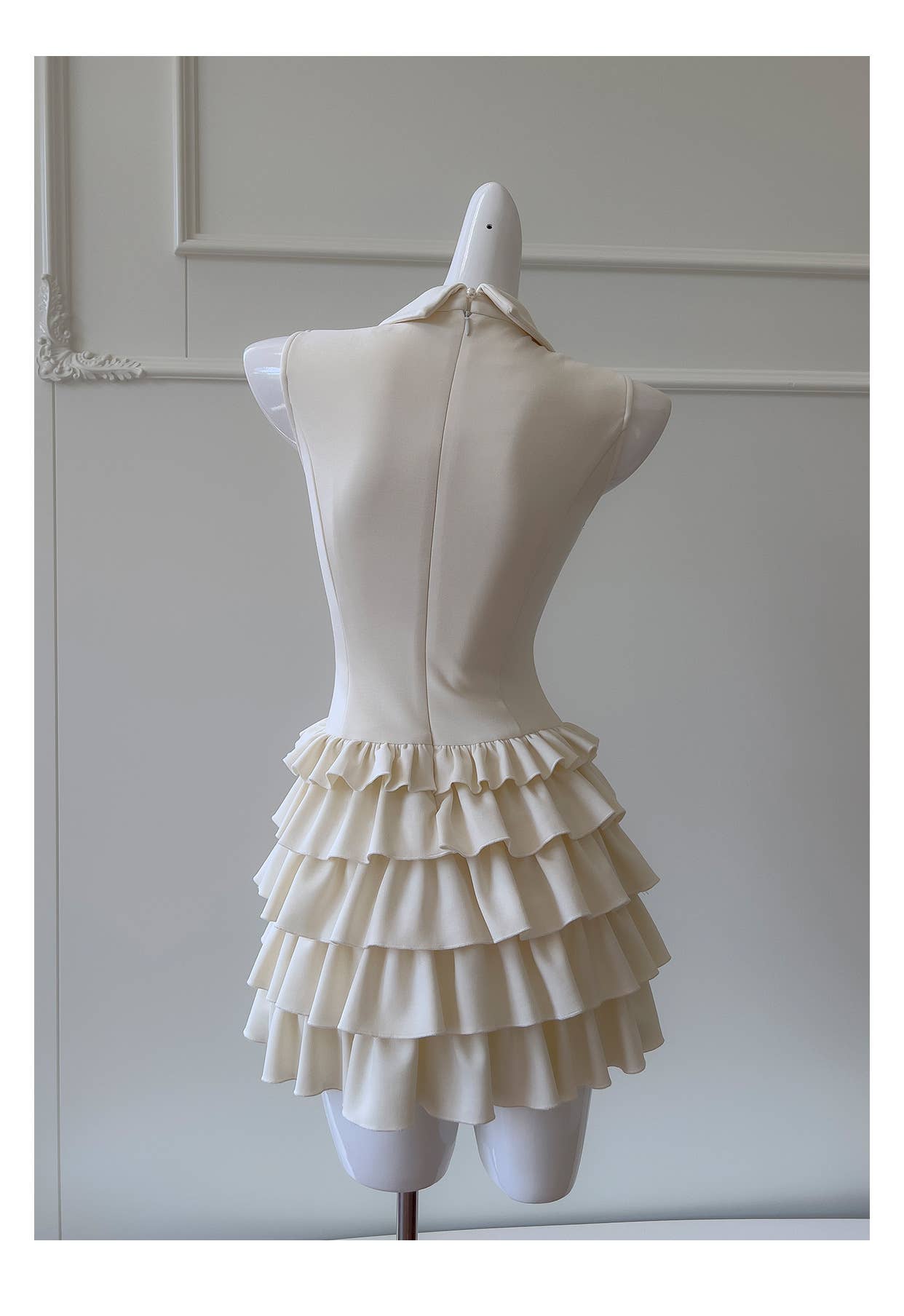 Amourique - Wholesale Dress - Women's - Crème Chantilly Couture1