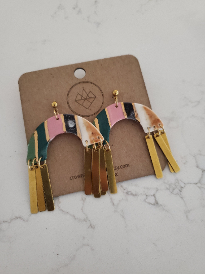 Crown & Heart - Vendita all'ingrosso Orecchini pendenti - Orecchini a righe con nappe2