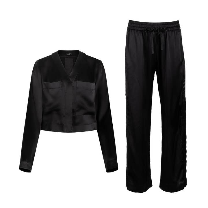 chemise de nuit courte en soie Lola & pantalon de smoking en noir pour la vente par je mérite, i deserve
