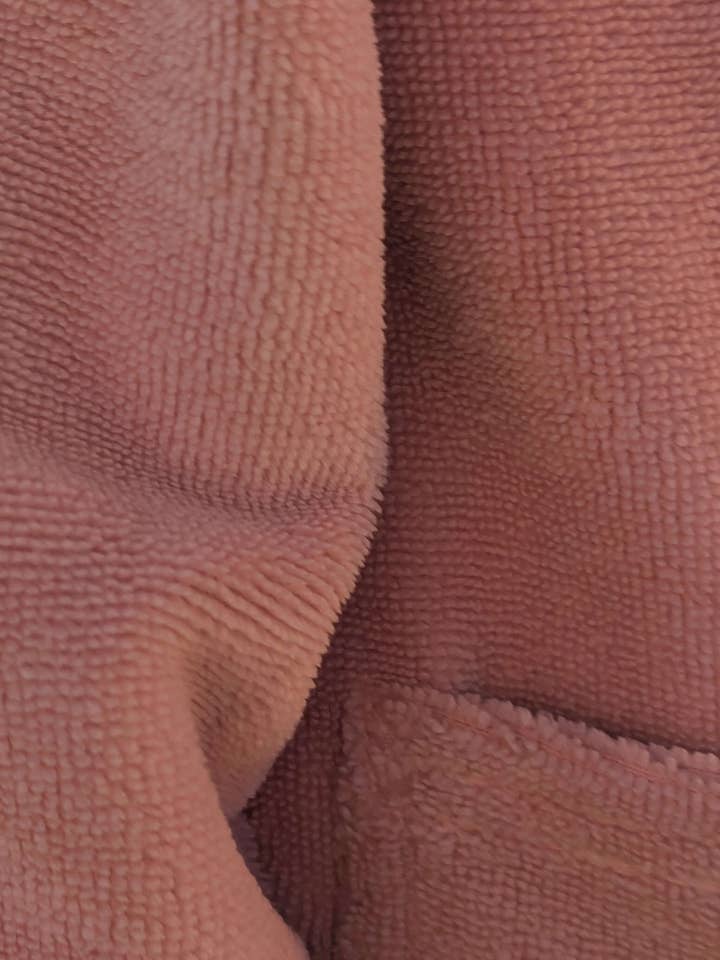 Guava | Teens Zip Towel for wholesale by Capimiri