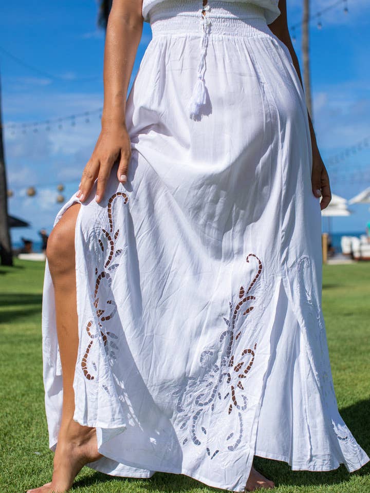 Bali Queen - Wholesale Dress - Women's - Eyelet Belle Maxi