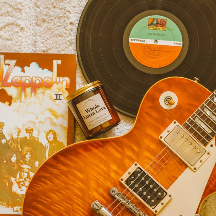 Shy Wolf Candles - Wholesale Pot/gevulde kaars - Hele Lotta Love1