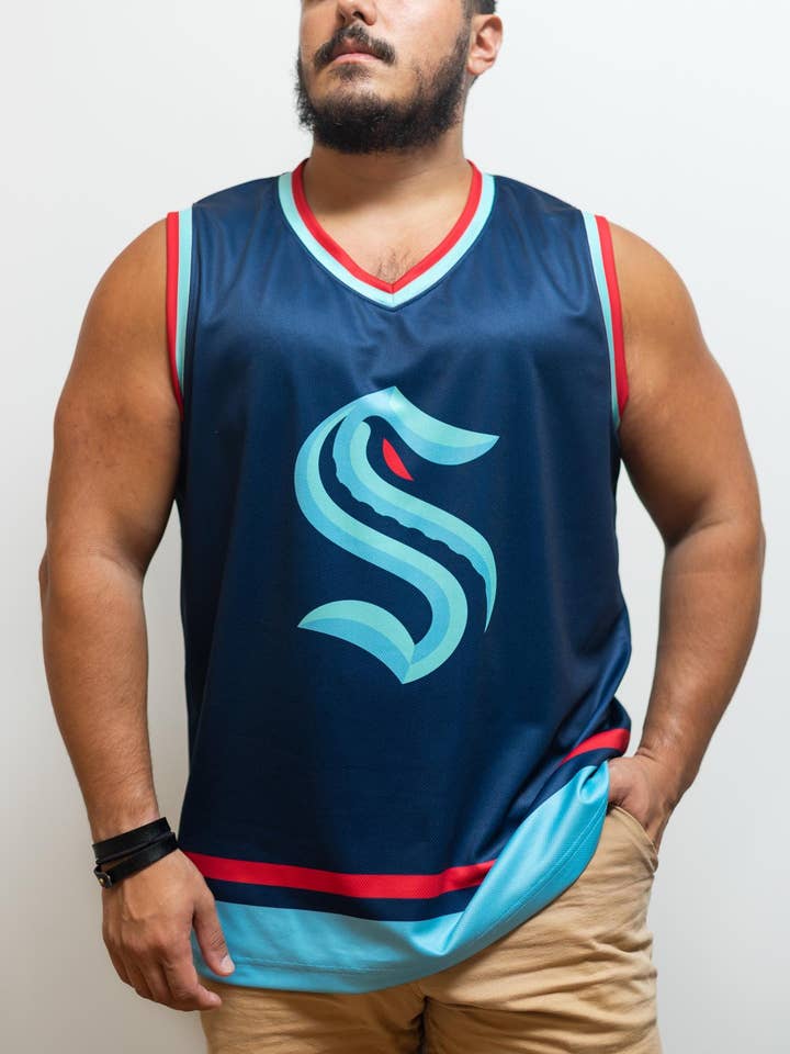 Réservoir de hockey Seattle Kraken pour la vente par Bench Clearers