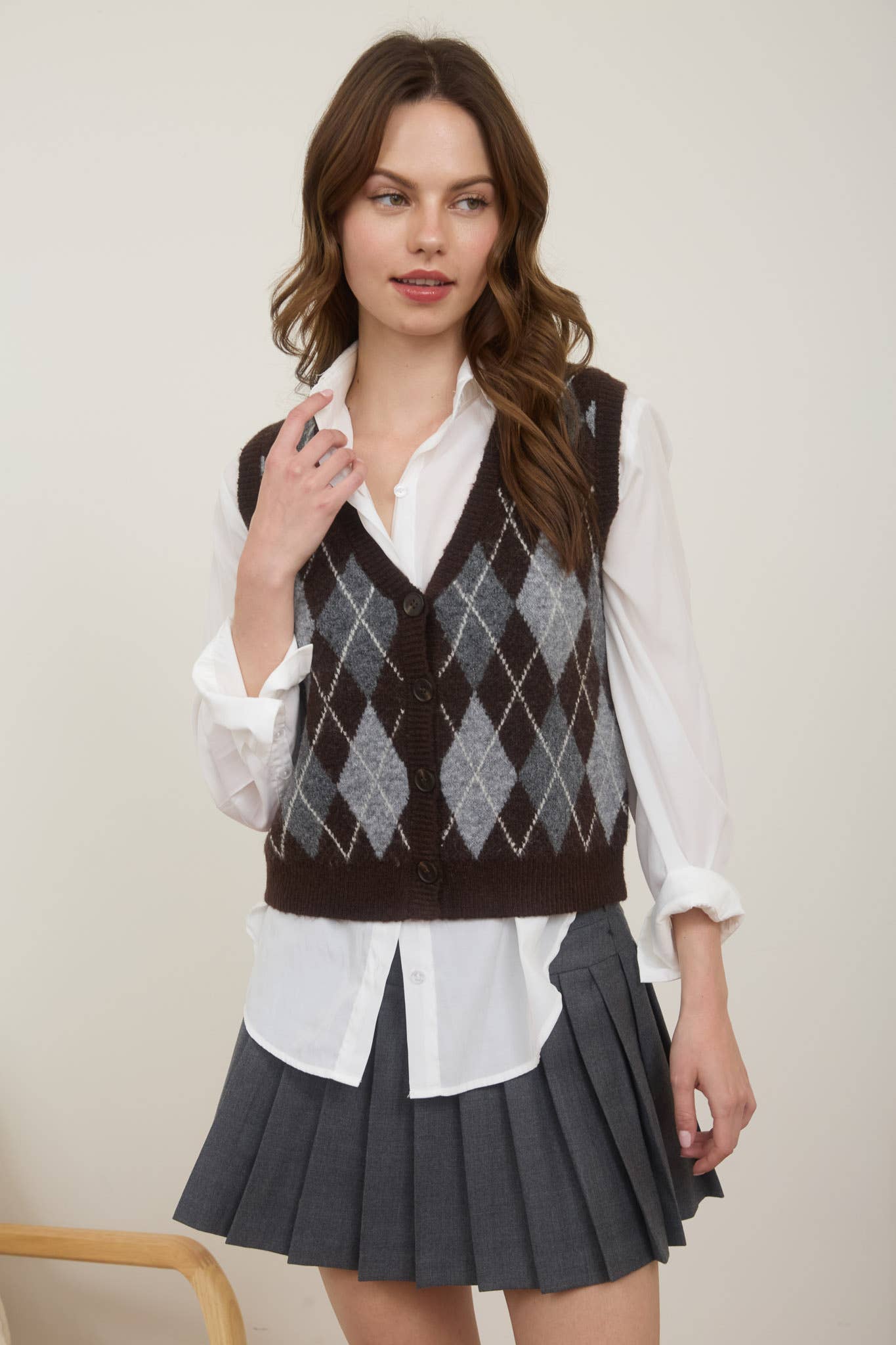 The Workshop Studio - Wholesale Outerwear Vest - Women's - ARGYLE PATTERN BUTTON DOWN KNIT CARDIGAN VEST0