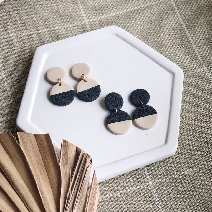 Courage & Calling - Wholesale Dangle Earrings - Petite Textured Circle Dangles4