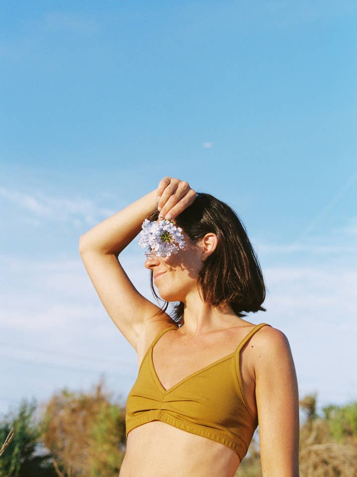 SOMMAR BH för wholesale av Earth & Mama Co. (Irene Roman Rubio)