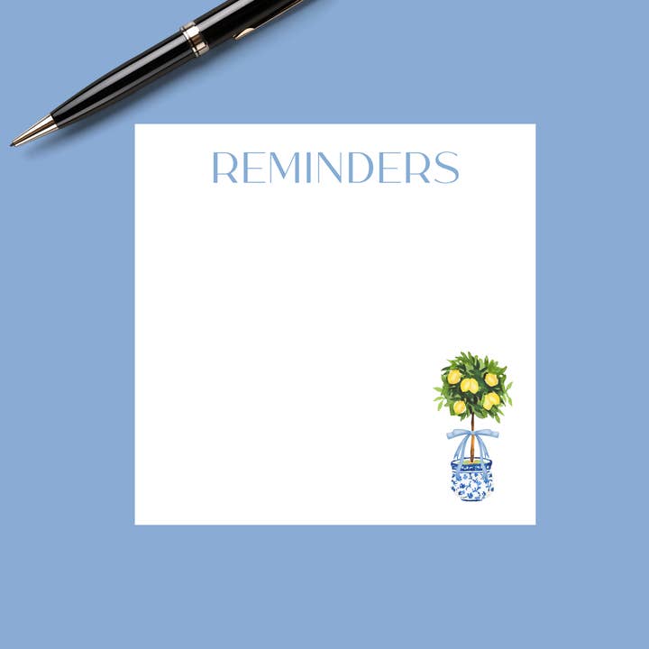 Bloc-notes topiaire citron en aquarelle chinoiserie bleu et blanc pour la vente par Design Carolinas